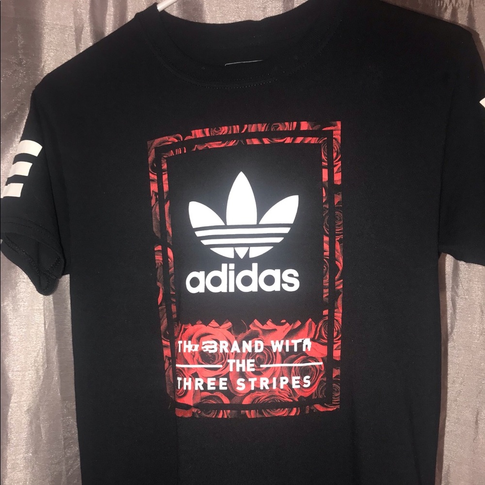 Adidas T-Shirt